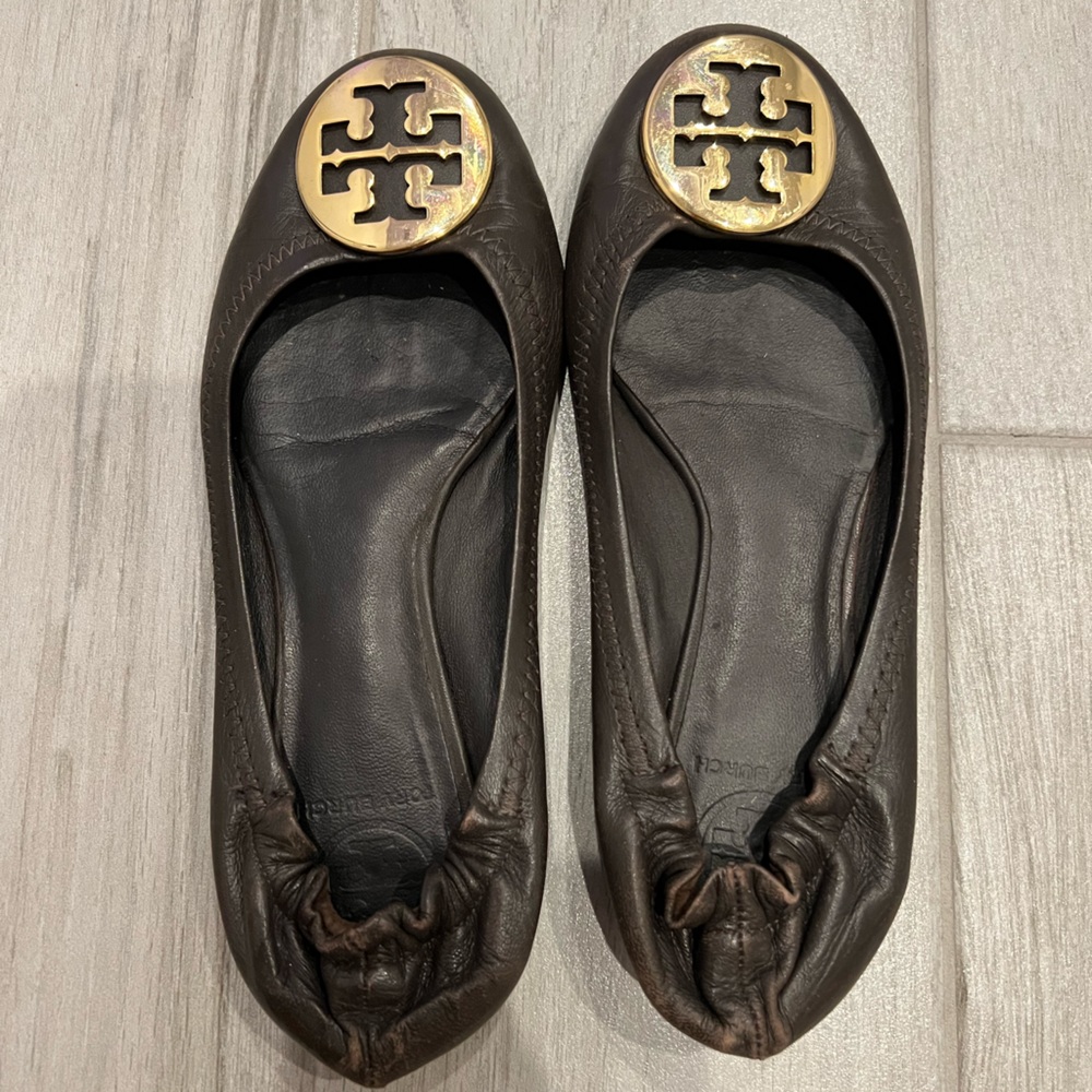 Tory Burch dark brown ballet flats with gold accent - Picture 5 of 5